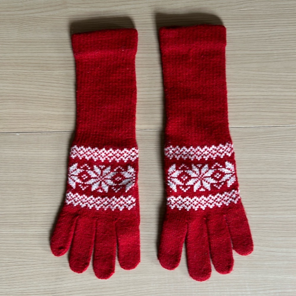 Red Dress Boutique Red Gloves